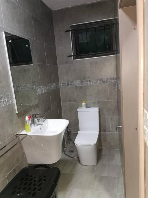 3 Bedrooms -swimming Pool- Fully Equipped Kitchen * Roches Brunes